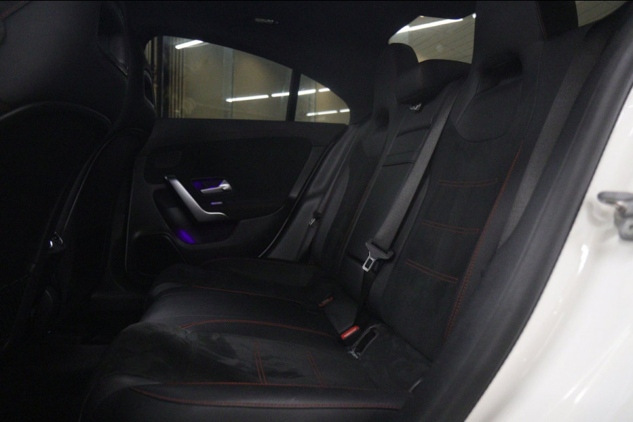 Mercedes-Benz CLA-Klasse 200 Business Solution AMG PANO/CAM/KEYLESS/LANEASSIST/VOL