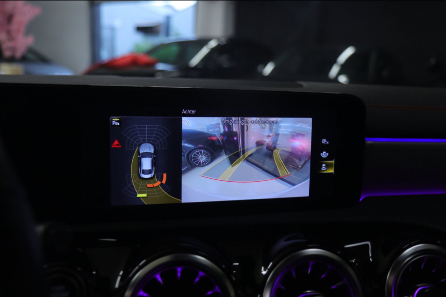 Mercedes-Benz CLA-Klasse 200 Business Solution AMG PANO/CAM/KEYLESS/LANEASSIST/VOL