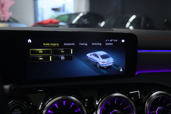 Mercedes-Benz CLA-Klasse 200 Business Solution AMG PANO/CAM/KEYLESS/LANEASSIST/VOL