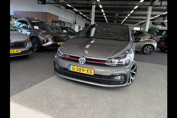 Volkswagen Polo 2.0 TSi 200pk GTi DSG 5-drs. SCHUIFDAK/BEATS/KEYLESS/CAMERA/DODEHOEK/1E EIGENAAR!