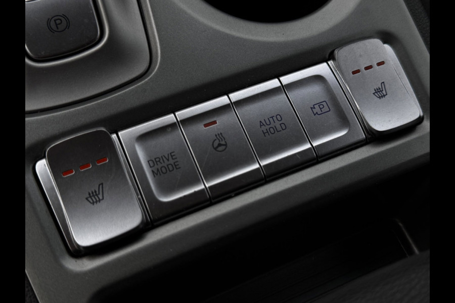 Hyundai Kona EV Fashion 64 kWh | 97% SOH | Camera | Winter Pack | Navigatie | Krell Sound