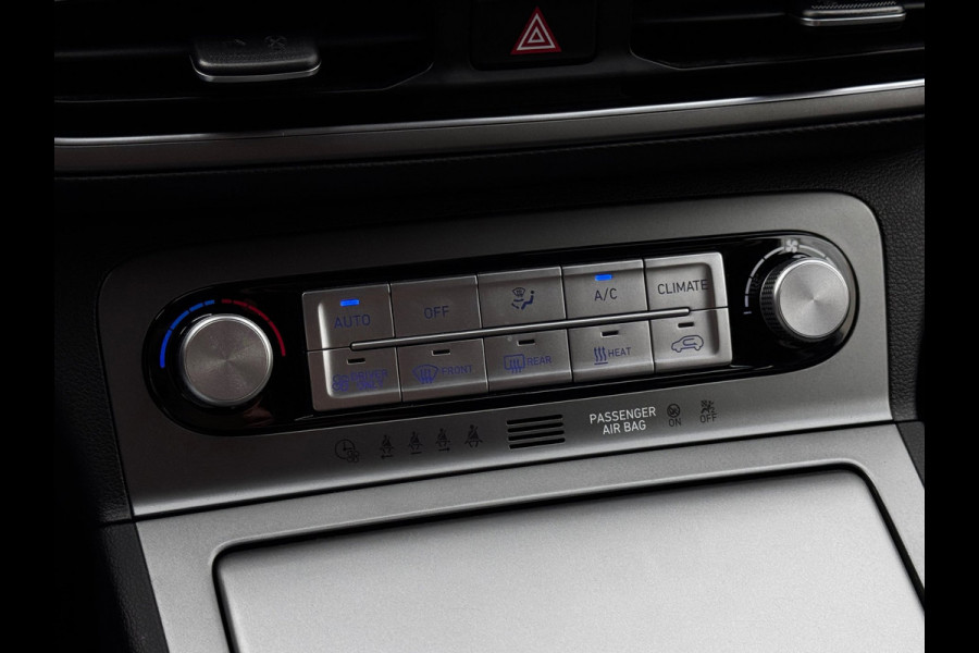 Hyundai Kona EV Fashion 64 kWh | 97% SOH | Camera | Winter Pack | Navigatie | Krell Sound