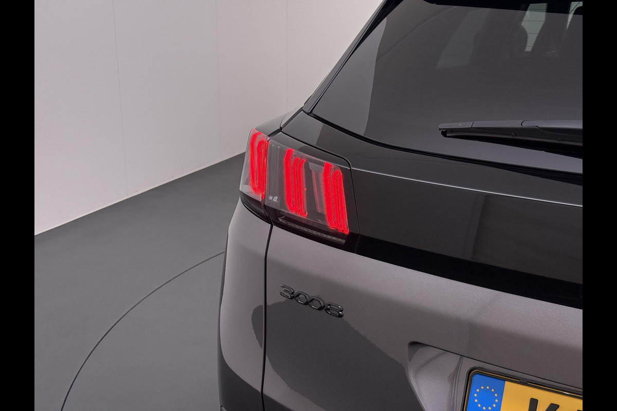 Peugeot 3008 1.6 HYbrid 225 GT BLACK PAKKET | 19 INCH LM-VELGEN | FOCAL PREMIUM AUDIO | ELEKTRISCHE KOFFERBAK | MEMORY SEATS | STOELVERWARMING | ALCANTARA/LEDER INTERIEUR | i-COCKPIT | 180° CAMERA | ADAPTIVE CRUISE CONTROL | RIJKLAAR INCL. 12 MND. BOVAG GARANTIE