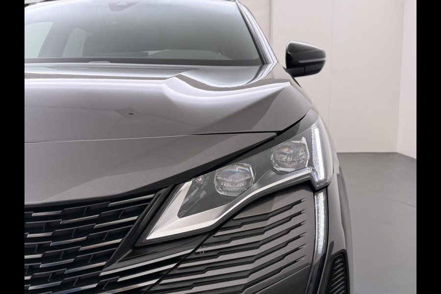 Peugeot 3008 1.6 HYbrid 225 GT BLACK PAKKET | 19 INCH LM-VELGEN | FOCAL PREMIUM AUDIO | ELEKTRISCHE KOFFERBAK | MEMORY SEATS | STOELVERWARMING | ALCANTARA/LEDER INTERIEUR | i-COCKPIT | 180° CAMERA | ADAPTIVE CRUISE CONTROL | RIJKLAAR INCL. 12 MND. BOVAG GARANTIE