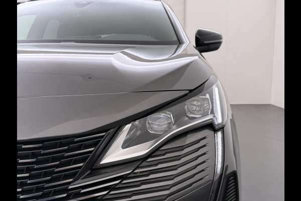 Peugeot 3008 1.6 HYbrid 225 GT BLACK PAKKET | 19 INCH LM-VELGEN | FOCAL PREMIUM AUDIO | ELEKTRISCHE KOFFERBAK | MEMORY SEATS | STOELVERWARMING | ALCANTARA/LEDER INTERIEUR | i-COCKPIT | 180° CAMERA | ADAPTIVE CRUISE CONTROL | RIJKLAAR INCL. 12 MND. BOVAG GARANTIE