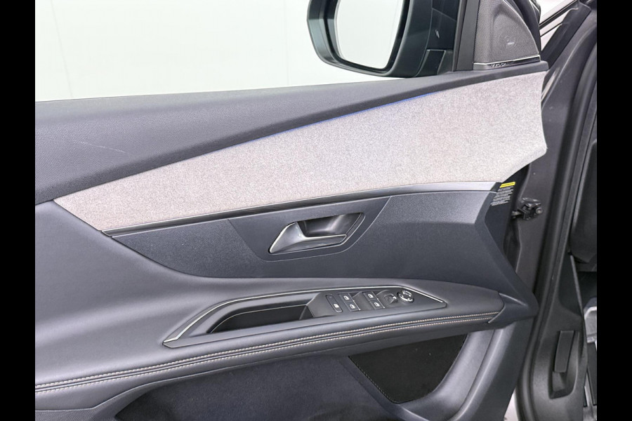 Peugeot 3008 1.6 HYbrid 225 GT BLACK PAKKET | 19 INCH LM-VELGEN | FOCAL PREMIUM AUDIO | ELEKTRISCHE KOFFERBAK | MEMORY SEATS | STOELVERWARMING | ALCANTARA/LEDER INTERIEUR | i-COCKPIT | 180° CAMERA | ADAPTIVE CRUISE CONTROL | RIJKLAAR INCL. 12 MND. BOVAG GARANTIE
