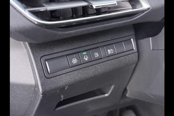 Peugeot 3008 1.6 HYbrid 225 GT BLACK PAKKET | 19 INCH LM-VELGEN | FOCAL PREMIUM AUDIO | ELEKTRISCHE KOFFERBAK | MEMORY SEATS | STOELVERWARMING | ALCANTARA/LEDER INTERIEUR | i-COCKPIT | 180° CAMERA | ADAPTIVE CRUISE CONTROL | RIJKLAAR INCL. 12 MND. BOVAG GARANTIE