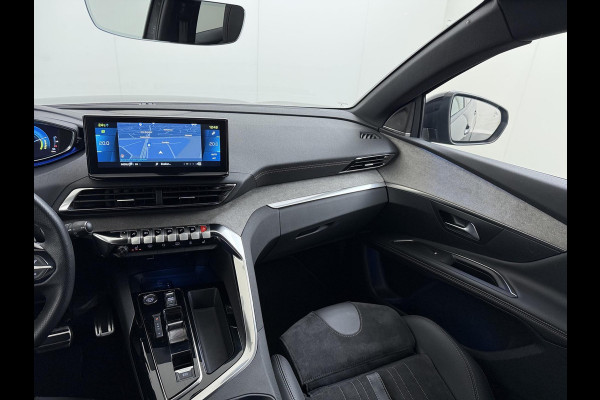 Peugeot 3008 1.6 HYbrid 225 GT BLACK PAKKET | 19 INCH LM-VELGEN | FOCAL PREMIUM AUDIO | ELEKTRISCHE KOFFERBAK | MEMORY SEATS | STOELVERWARMING | ALCANTARA/LEDER INTERIEUR | i-COCKPIT | 180° CAMERA | ADAPTIVE CRUISE CONTROL | RIJKLAAR INCL. 12 MND. BOVAG GARANTIE