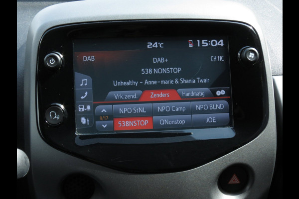Toyota Aygo 1.0 VVT-i x-joy | APPLE CARPLAY | DAB+ RADIO | CRUISE CONTROL |