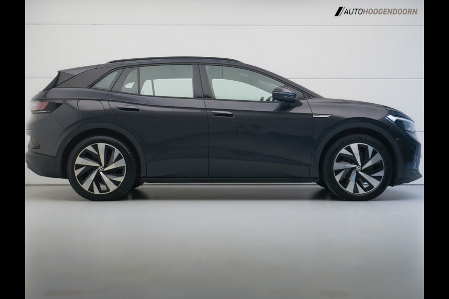 Volkswagen ID.4 Pro 77 kWh Luxe (APPLE CARPLAY,TREKHAAK,CLIMATE,PARKEERSENSOREN,STOELVERWARMING,ADAPTIVE CRUISE,LED,ARMSTEUNEN)