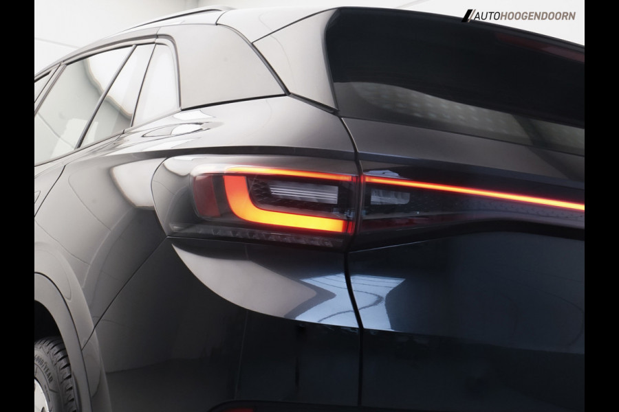 Volkswagen ID.4 Pro 77 kWh Luxe (APPLE CARPLAY,TREKHAAK,CLIMATE,PARKEERSENSOREN,STOELVERWARMING,ADAPTIVE CRUISE,LED,ARMSTEUNEN)