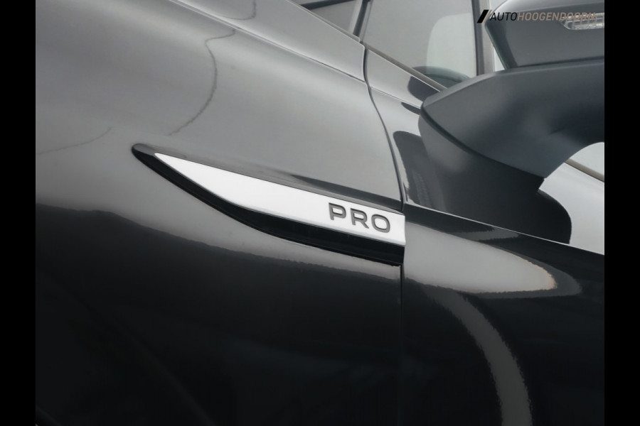 Volkswagen ID.4 Pro 77 kWh Luxe (APPLE CARPLAY,TREKHAAK,CLIMATE,PARKEERSENSOREN,STOELVERWARMING,ADAPTIVE CRUISE,LED,ARMSTEUNEN)