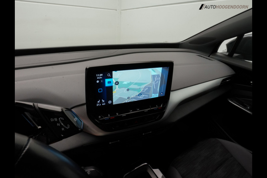 Volkswagen ID.4 Pro 77 kWh Luxe (APPLE CARPLAY,TREKHAAK,CLIMATE,PARKEERSENSOREN,STOELVERWARMING,ADAPTIVE CRUISE,LED,ARMSTEUNEN)