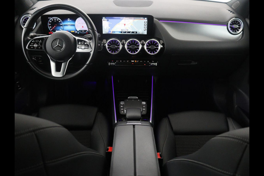 Mercedes-Benz EQA 250 Business Solution Luxury 67 kWh | SOH 94,7% | Half leder | Cruise control | Dodehoek detectie | Stoelverwarming | Camera | Park assist | Navigatie | Sfeerverlichting | Elektrische achterklep