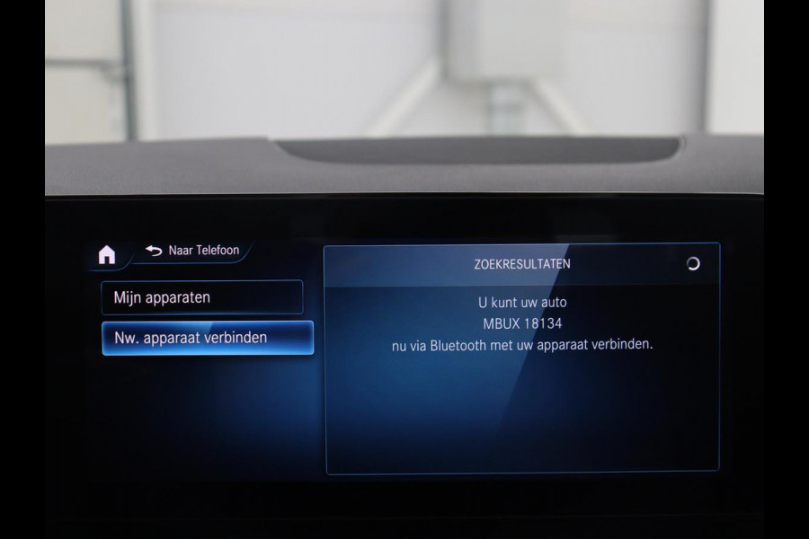 Mercedes-Benz EQA 250 Business Solution Luxury 67 kWh | SOH 94,7% | Half leder | Cruise control | Dodehoek detectie | Stoelverwarming | Camera | Park assist | Navigatie | Sfeerverlichting | Elektrische achterklep