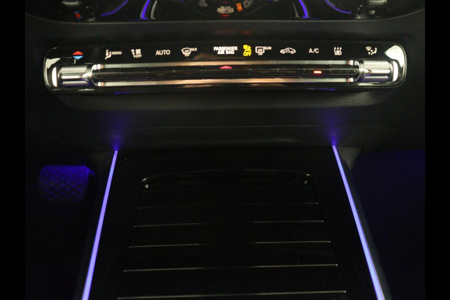 Mercedes-Benz EQA 250 Business Solution Luxury 67 kWh | SOH 94,7% | Half leder | Cruise control | Dodehoek detectie | Stoelverwarming | Camera | Park assist | Navigatie | Sfeerverlichting | Elektrische achterklep