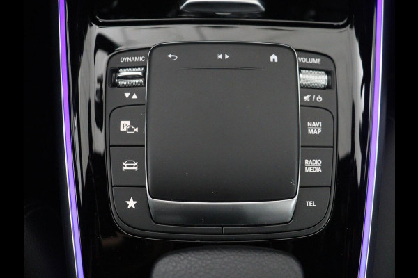 Mercedes-Benz EQA 250 Business Solution Luxury 67 kWh | SOH 94,7% | Half leder | Cruise control | Dodehoek detectie | Stoelverwarming | Camera | Park assist | Navigatie | Sfeerverlichting | Elektrische achterklep