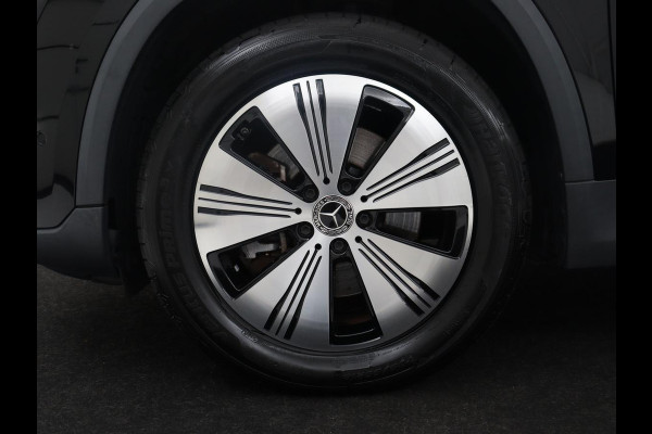 Mercedes-Benz EQA 250 Business Solution Luxury 67 kWh | SOH 94,7% | Half leder | Cruise control | Dodehoek detectie | Stoelverwarming | Camera | Park assist | Navigatie | Sfeerverlichting | Elektrische achterklep