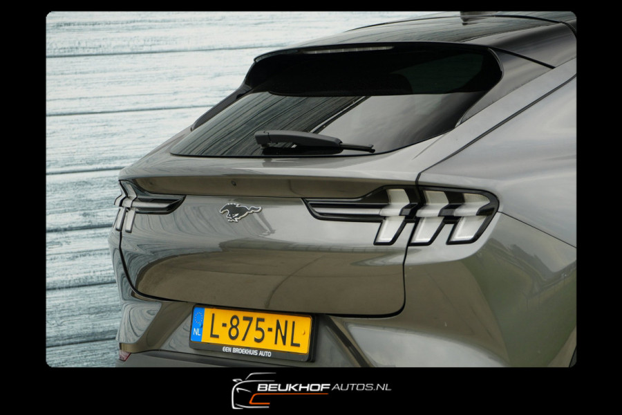 Ford Mustang Mach-E RWD75 kWh Pano Carplay B&O Camera Soh93%