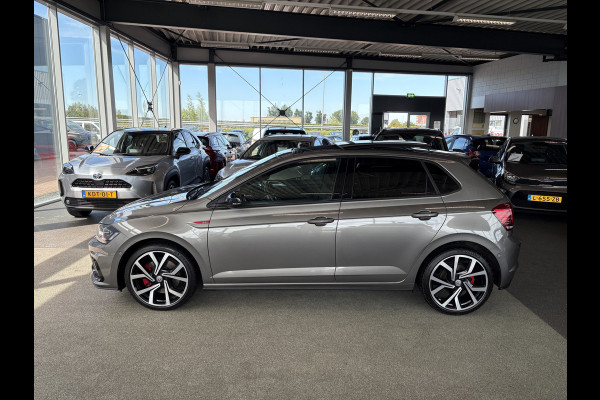 Volkswagen Polo 2.0 TSi 200pk GTi DSG 5-drs. SCHUIFDAK/BEATS/KEYLESS/CAMERA/DODEHOEK/1E EIGENAAR!