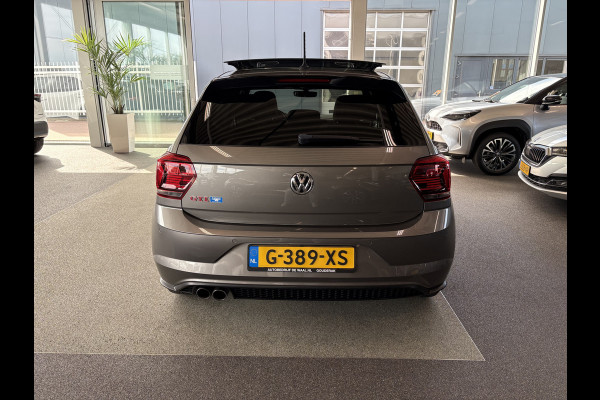 Volkswagen Polo 2.0 TSi 200pk GTi DSG 5-drs. SCHUIFDAK/BEATS/KEYLESS/CAMERA/DODEHOEK/1E EIGENAAR!