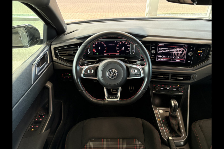 Volkswagen Polo 2.0 TSi 200pk GTi DSG 5-drs. SCHUIFDAK/BEATS/KEYLESS/CAMERA/DODEHOEK/1E EIGENAAR!