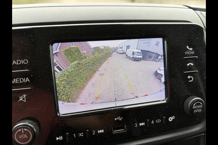 Peugeot Boxer 2.2 BlueHDi 180PK Euro6 Aut. L4H2 3.5t Zwaar ✓ 3-zits ✓ Trekhaak 3.000 KG ✓ dubbele schuifdeur