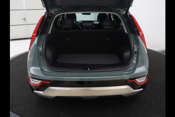 Kia Niro 1.6 GDi Hybrid DynamicPlusLine | Panoramadak | Leder | Cruise control | Head-up | Stuur/stoel verwarming | Navigatie | Carplay | Camera | Park assist | Elektrische achterklep