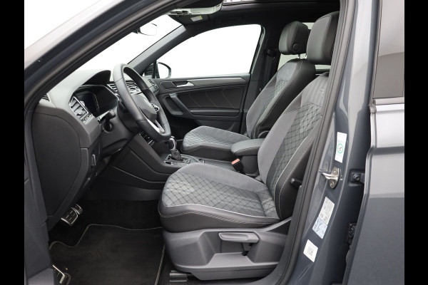 Volkswagen Tiguan 1.5 TSI R-Line Business+ | Panodak | Standkachel | Keyless | IQ Light | Black Style | Elk. A-klep | Prijs Rijklaar !!