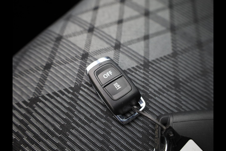 Volkswagen Tiguan 1.5 TSI R-Line Business+ | Panodak | Standkachel | Keyless | IQ Light | Black Style | Elk. A-klep | Prijs Rijklaar !!
