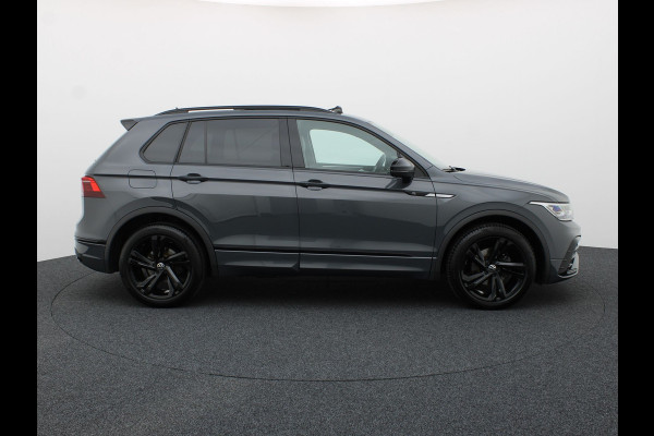 Volkswagen Tiguan 1.5 TSI R-Line Business+ | Panodak | Standkachel | Keyless | IQ Light | Black Style | Elk. A-klep | Prijs Rijklaar !!