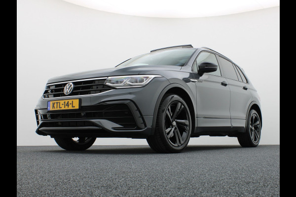 Volkswagen Tiguan 1.5 TSI R-Line Business+ | Panodak | Standkachel | Keyless | IQ Light | Black Style | Elk. A-klep | Prijs Rijklaar !!