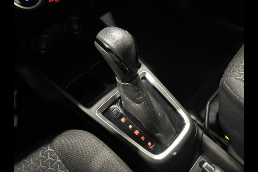 Suzuki Swift 1.2 Style Smart Hybrid - Automaat - Camera - Media Apple/Android - Winterpakket- Org.NL