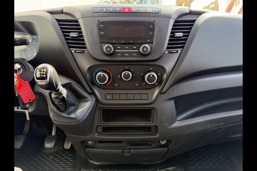 Iveco Daily 35C16 3.0 Dubbele Cabine Kipper Dubbellucht 3,5t Trekhaak 6 Stoelen Airco Cruise Control Benne Tipper