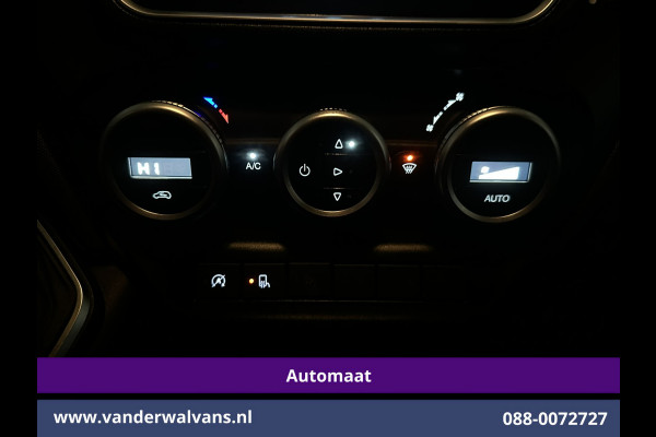 Iveco Daily 35S16V 157pk Automaat L3H2 Euro6 Airco | Apple Carplay | Android Auto Parkeersensoren, Bijrijdersbank