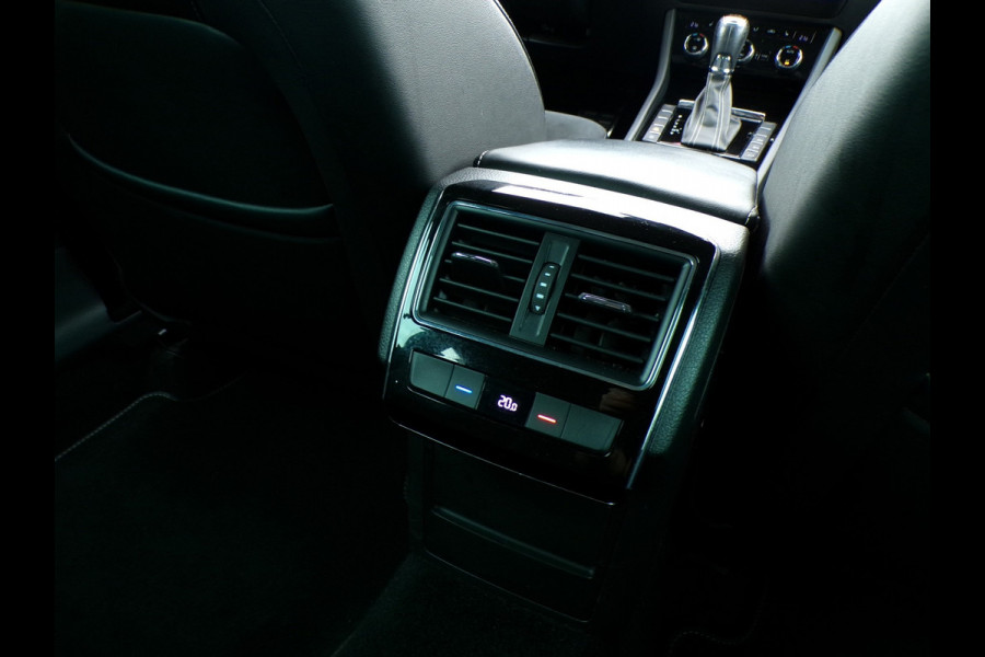 Škoda Superb Combi 1.5 TSI ACT Sportline Business|Vol opties