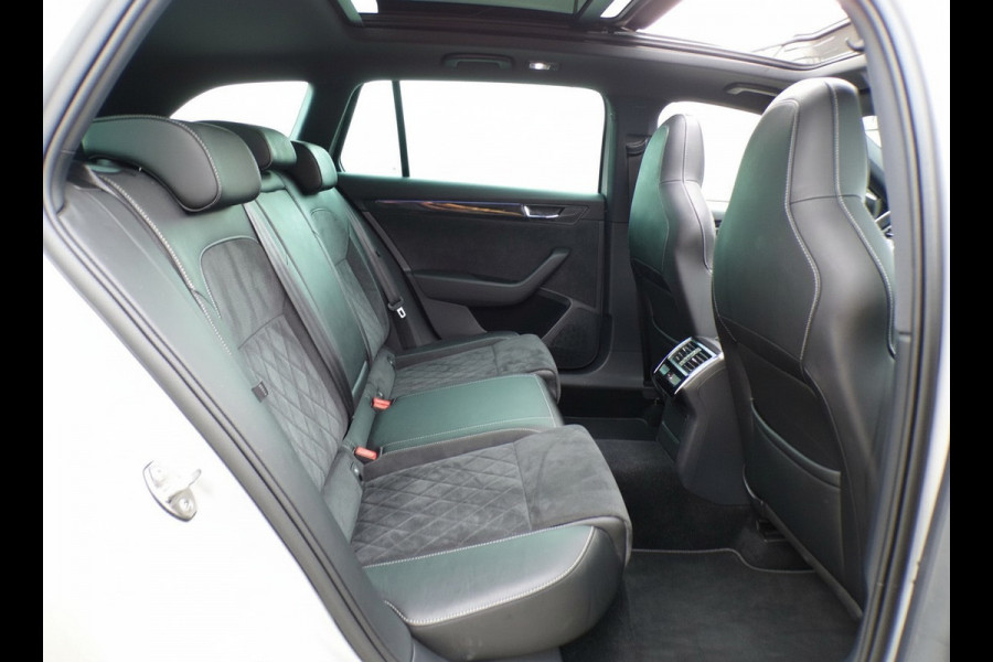 Škoda Superb Combi 1.5 TSI ACT Sportline Business|Vol opties
