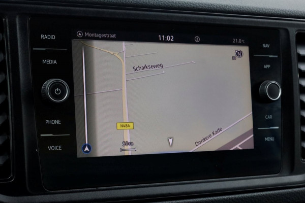 Volkswagen Crafter 35 2.0 TDI 140pk Bakwagen met laadklep en zijdeur 03-2022