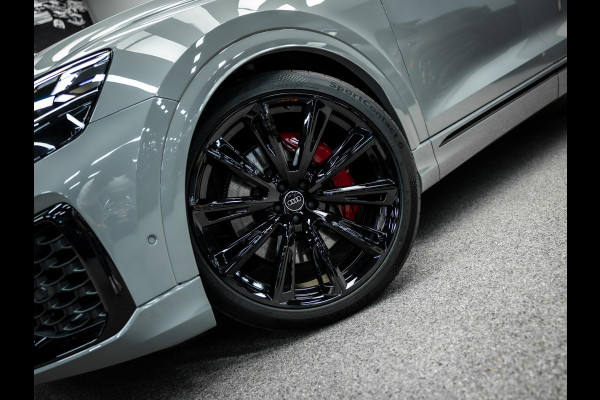 Audi Q8 60 TFSI e quattro Pro Line S Competition Z.G.A.N Q8 60 eTFSI Nardo Grey