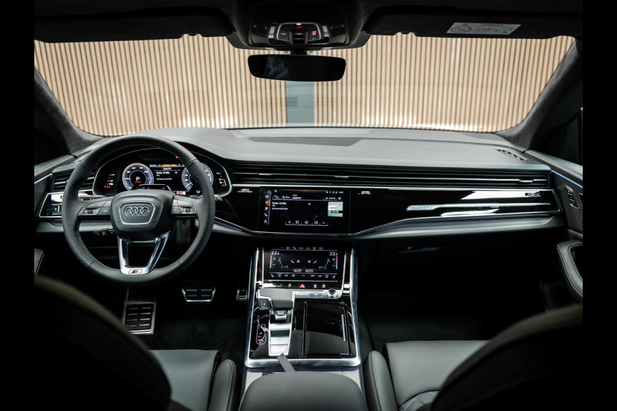 Audi Q8 60 TFSI e quattro Pro Line S Competition Z.G.A.N Q8 60 eTFSI Nardo Grey