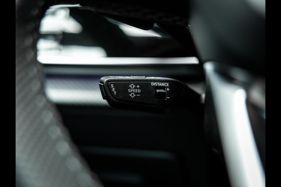 Audi Q8 60 TFSI e quattro Pro Line S Competition Z.G.A.N Q8 60 eTFSI Nardo Grey