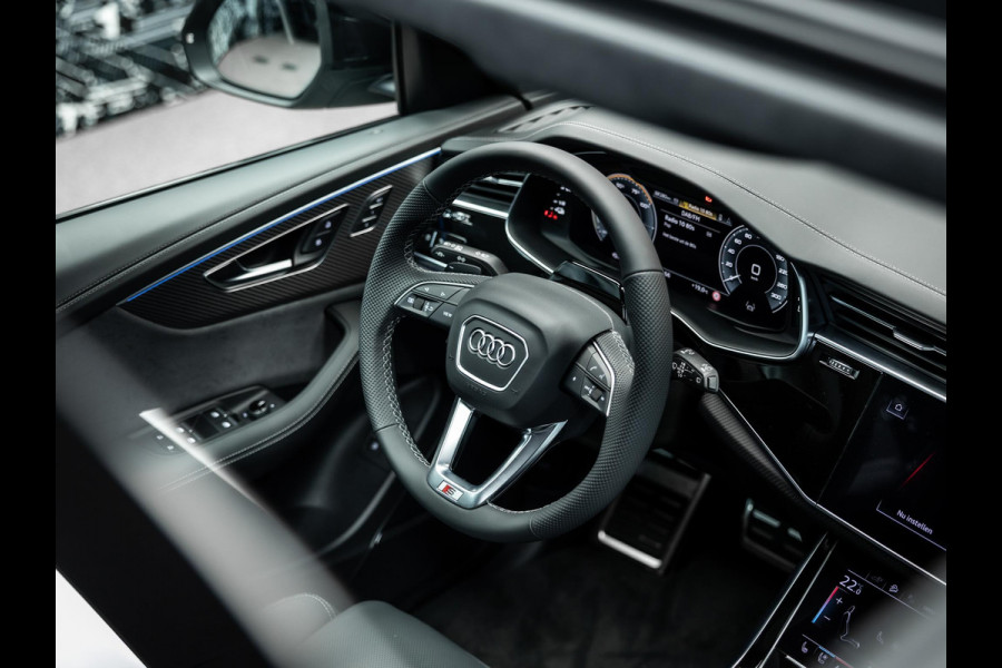 Audi Q8 60 TFSI e quattro Pro Line S Competition Z.G.A.N Q8 60 eTFSI Nardo Grey