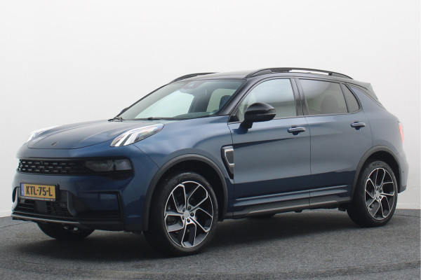 Lynk & Co 01 1.5 Plug-in Hybrid 360° Camera, Panoramadak, Apple Carplay, ACC, Keyless, Zwarte hemel, LED, 20''