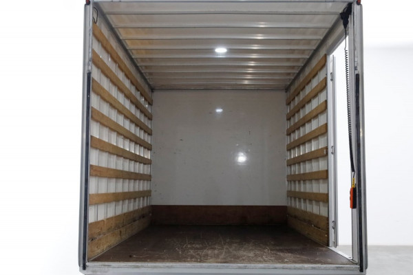 Volkswagen Crafter 35 2.0 TDI 140pk Bakwagen met laadklep en zijdeur 03-2022