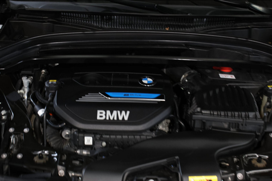 BMW X1 XDrive25e M-Sport *Pano*H/K*Head-Up*Keyless*Trekhaak*Led*