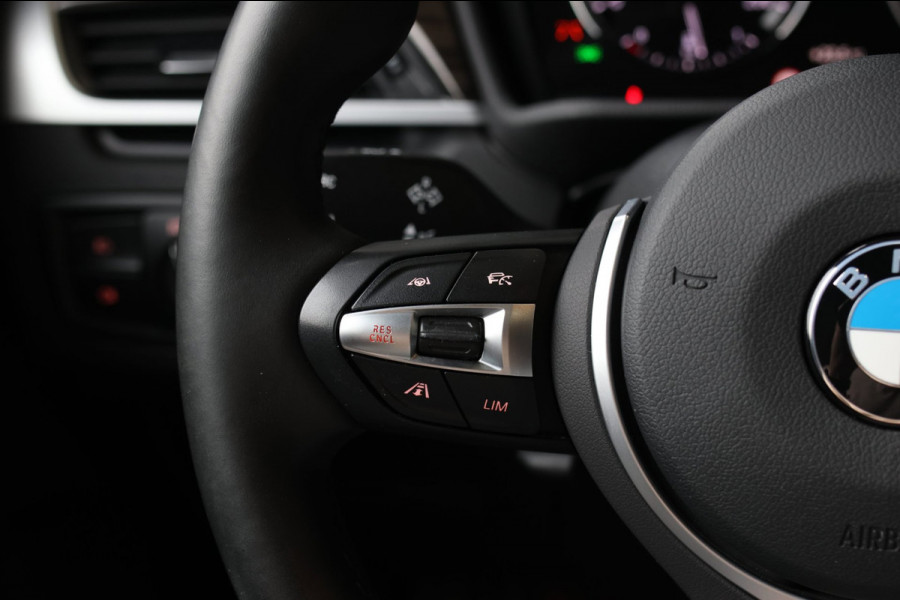BMW X1 XDrive25e M-Sport *Pano*H/K*Head-Up*Keyless*Trekhaak*Led*
