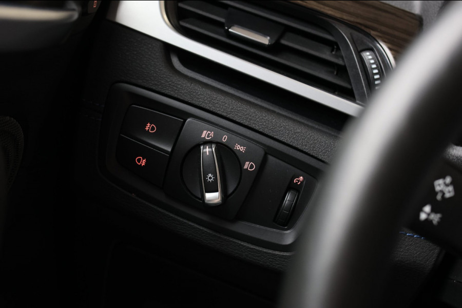 BMW X1 XDrive25e M-Sport *Pano*H/K*Head-Up*Keyless*Trekhaak*Led*