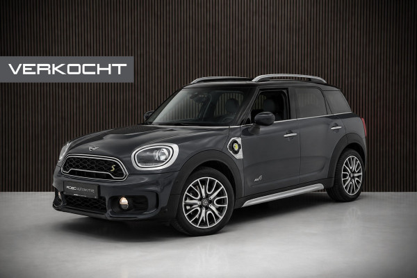 MINI Countryman 1.5 Cooper S E ALL4 Salt John Cooper Works | Panoramadak | Stoelverwarming | Cruise Control | Apple Carplay | Navigatie | Parkeersensoren | Climate Control | Leer | Mini Driving Modes | JCW