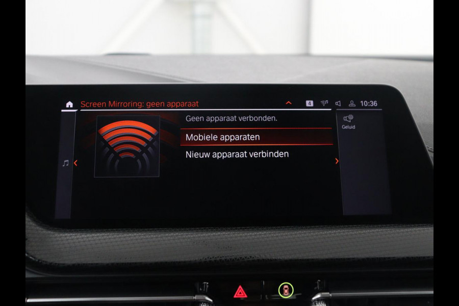 BMW 1-serie 118i Business Edition | Half leder | Cruise control | Stoelverwarming | Navigatie | Carplay | Park assist | Climate control | Virtual dashboard | 17" velgen