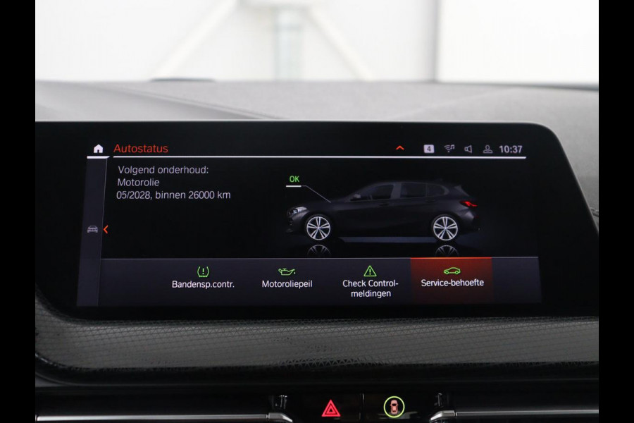BMW 1-serie 118i Business Edition | Half leder | Cruise control | Stoelverwarming | Navigatie | Carplay | Park assist | Climate control | Virtual dashboard | 17" velgen